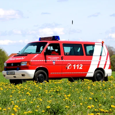 vw_bus.jpg